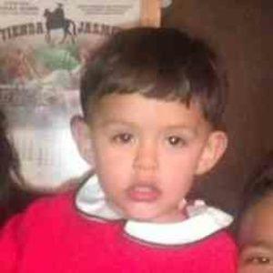 Meet your Posher, Derrick